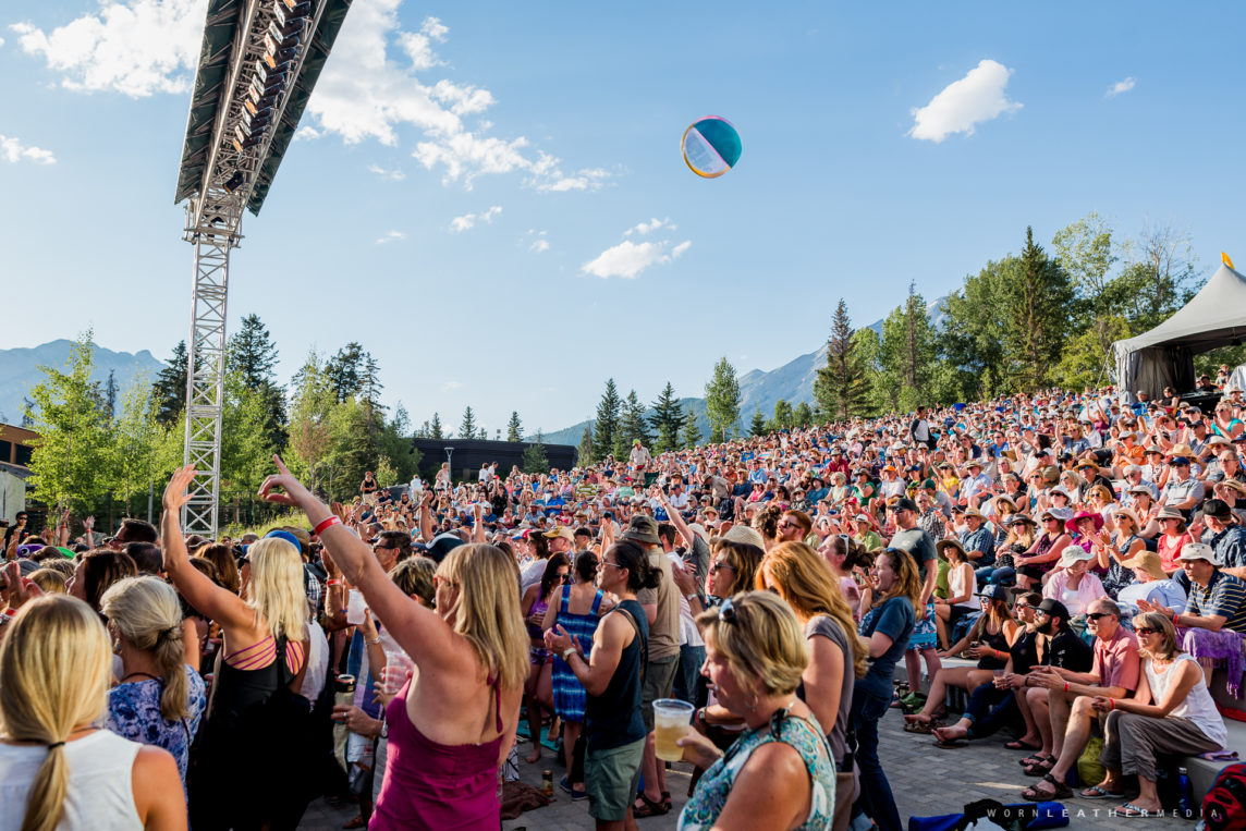 Blue Rodeo keeps 'em thirsty on a hot Friday night in Banff Sound